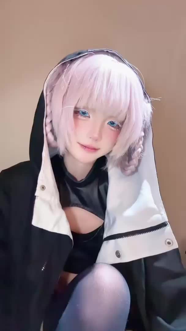 彻夜之歌 七草荠 中指 倒计时 盯 轻声轻语