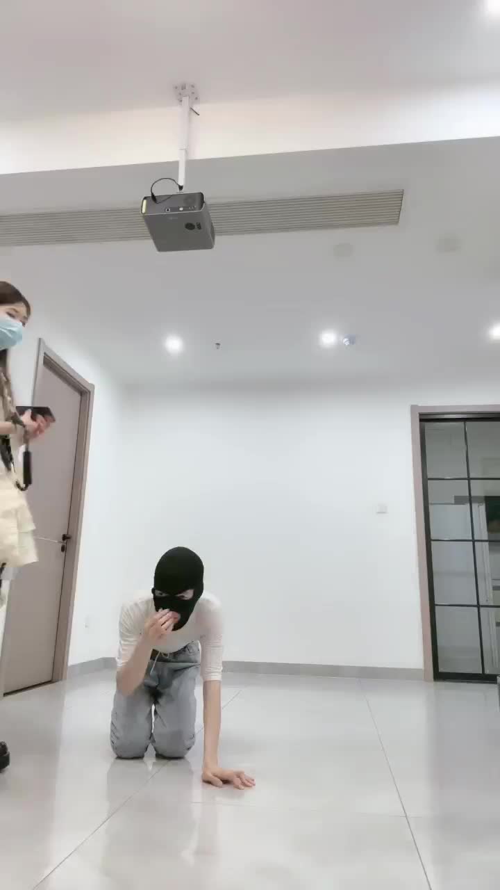 lolita 猫爪白丝 lo鞋 秀足 羞辱 真人调教 舔脚 舔鞋