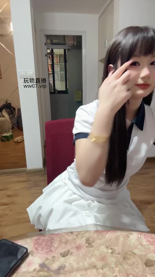 运动鞋 白袜 裸足 羞辱 撸管指挥 倒计时 盯