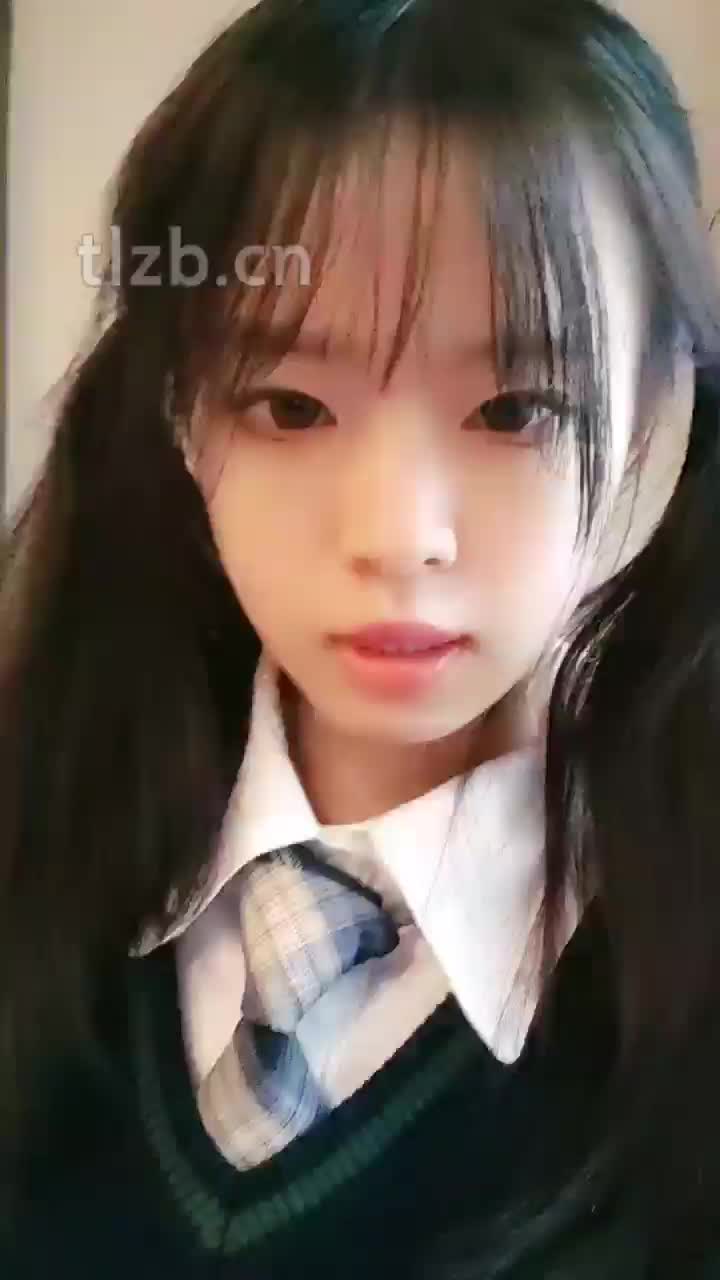 jk 白丝 小皮鞋 双马尾 萝莉 女调女 舔脚 舔鞋 羞辱 口水