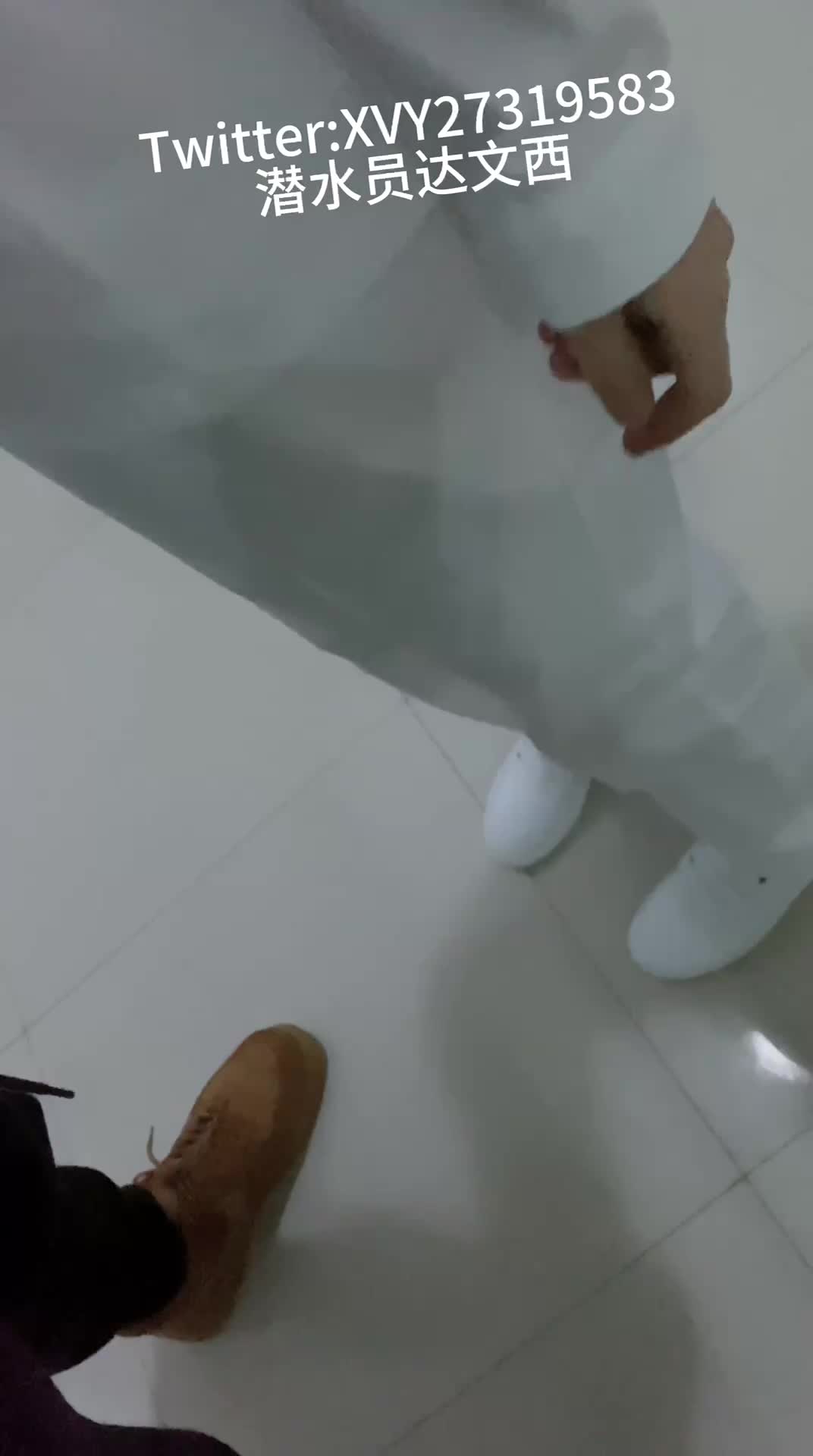 护士服 短肉丝 楼梯间 足交 打飞机