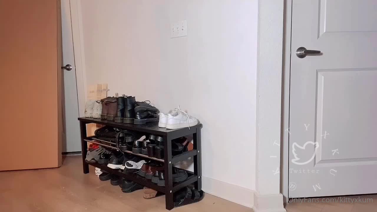 jk 黑丝 假鸡鸡 自慰