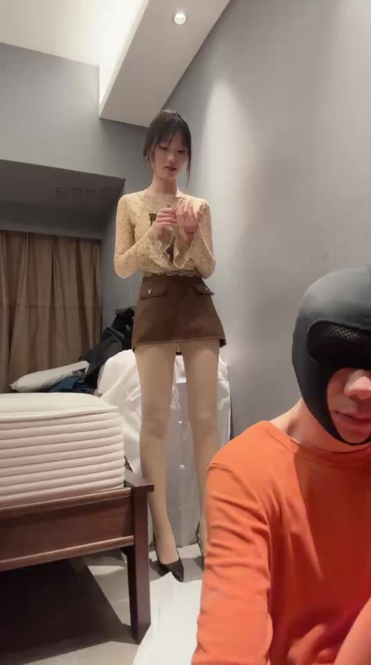 素人 厚肉丝 光腿神器 高跟 调教 踩脸 舔脚 虐乳 隔内裤 踩鸡 足交 倒计时