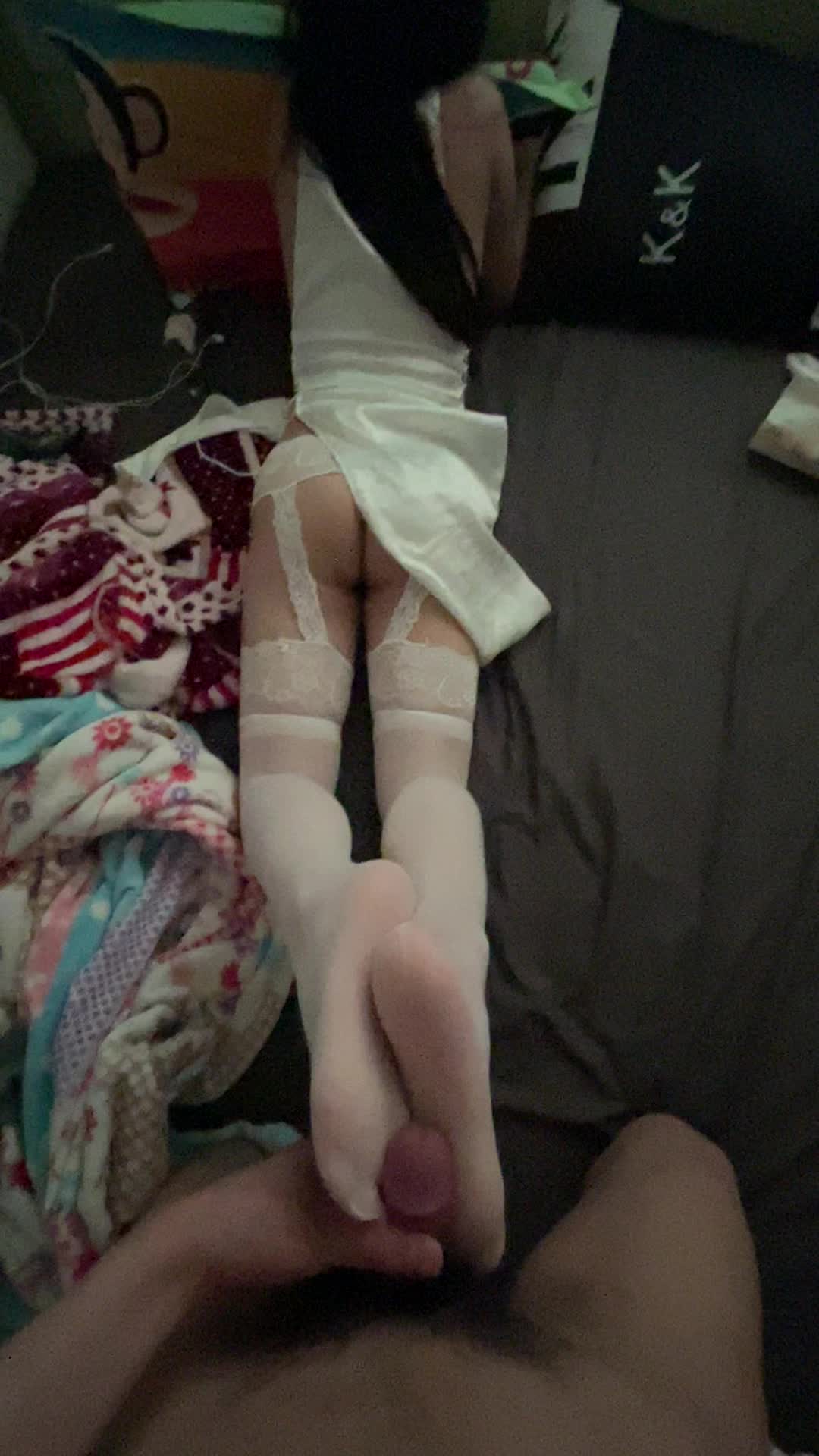 极品萝莉型少女，足交+cosplay+后入 小合集4