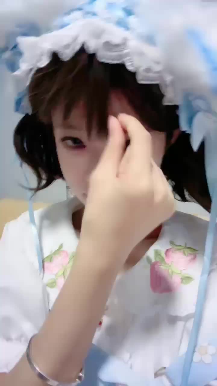 女调女 lolita 白丝 lo鞋 调教女同学 羞辱 舔鞋 裸足 舔脚