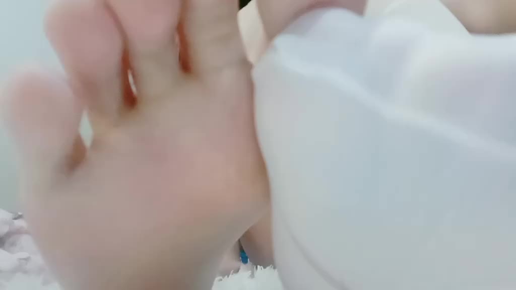 绑带白丝 裸足 秀足