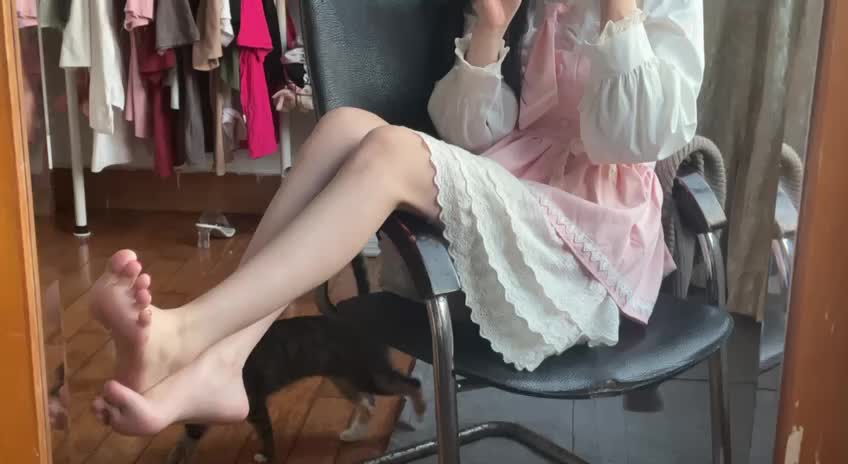 lolita 裸足 秀足