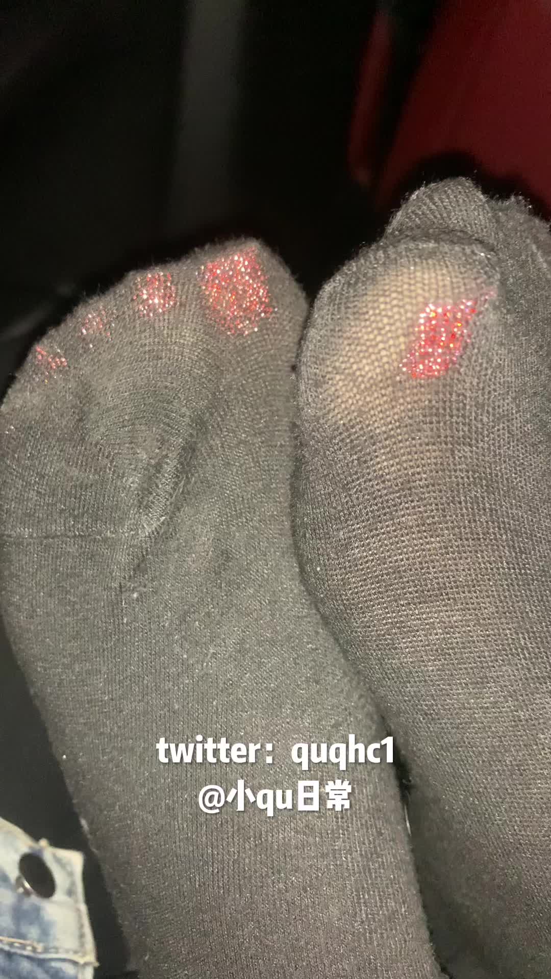 车内 ququ 黑袜 裸足 足交